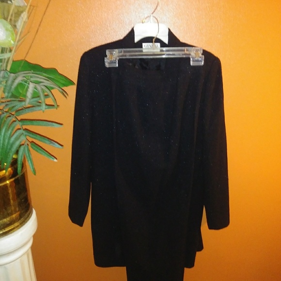 Meet your Posher, Stephanie - Picture 5 of 6